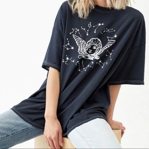 Angel Dreamer Pacsun over sized Shirt